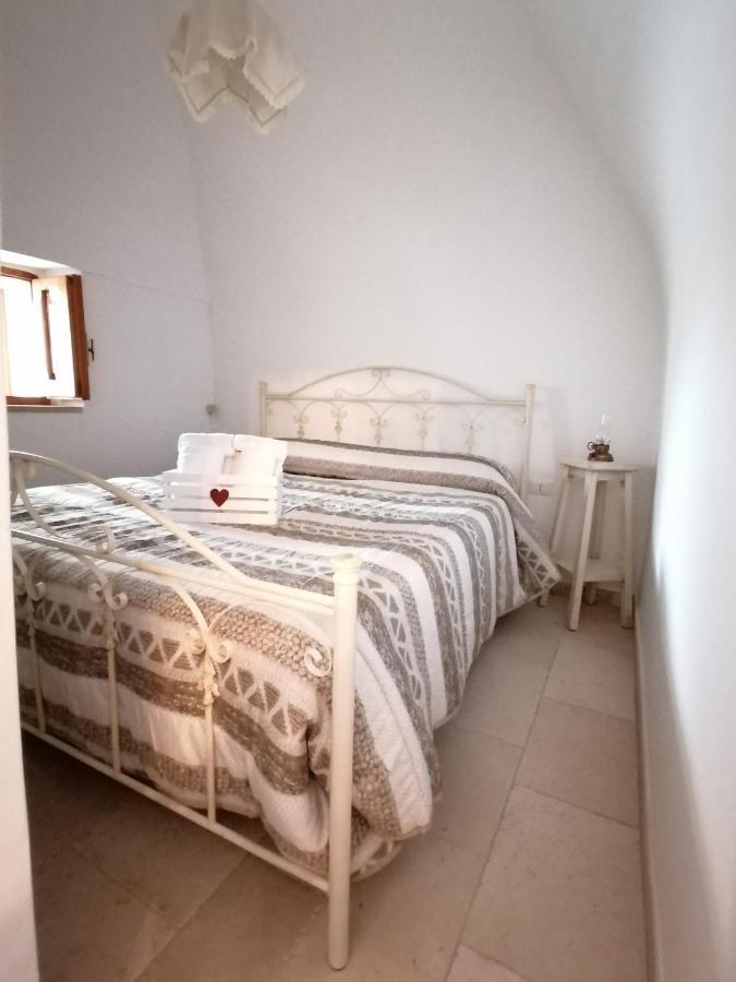アルベロベッロ Trullo Dell'Angoloヴィラ エクステリア 写真