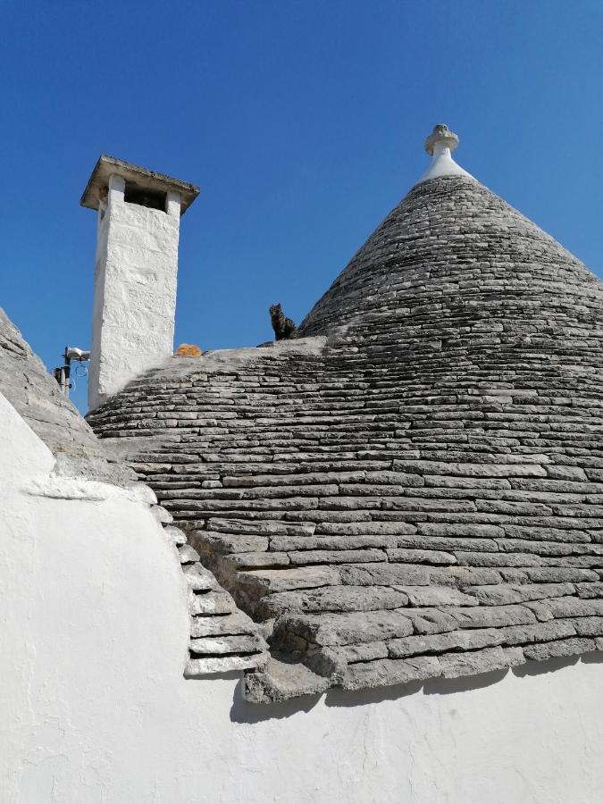 アルベロベッロ Trullo Dell'Angoloヴィラ エクステリア 写真
